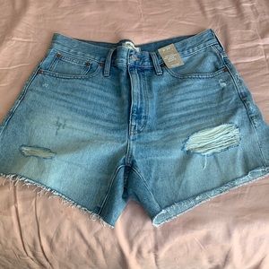Madewell Relaxed Mid-Length Denim Shorts